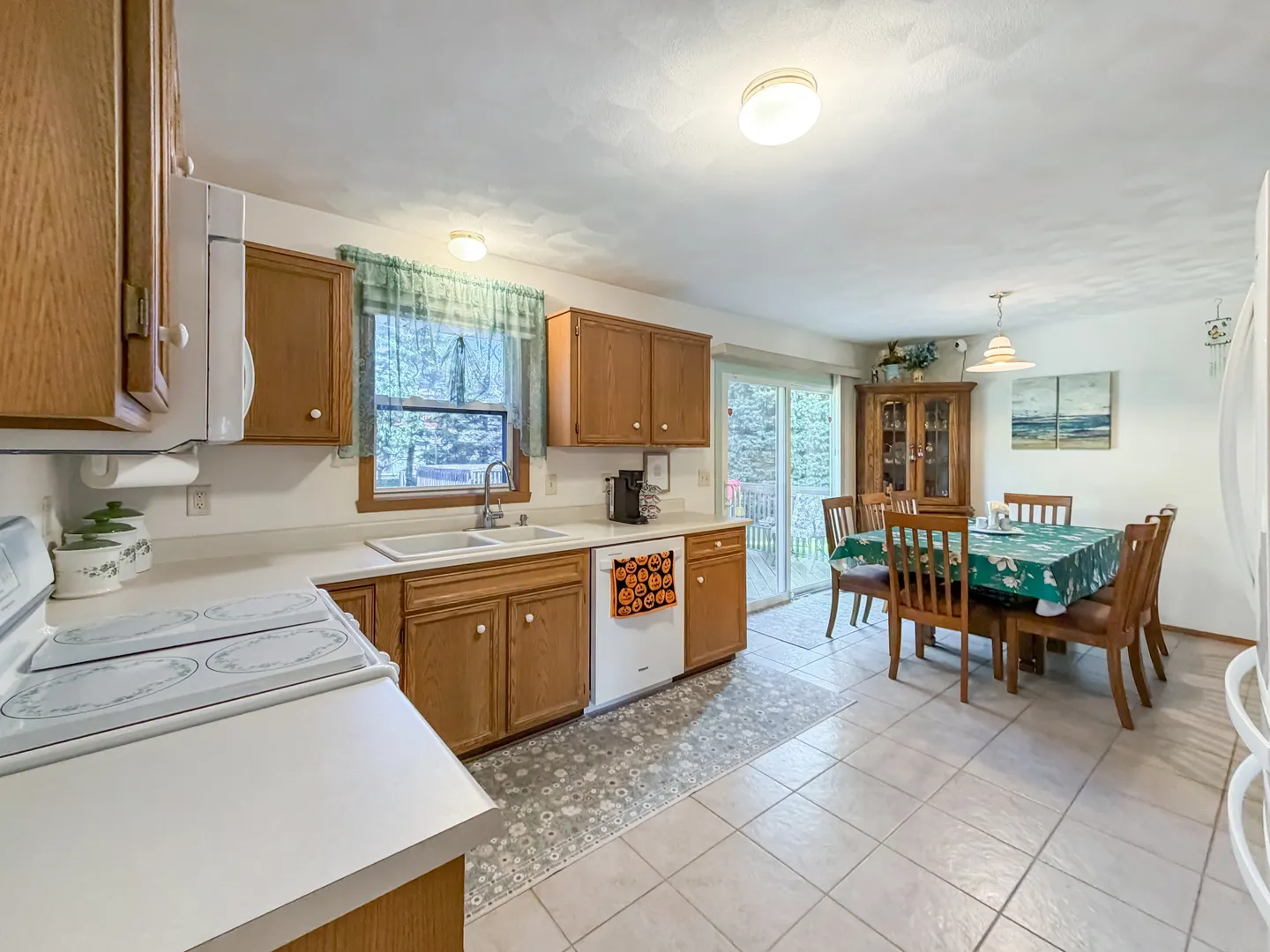 7438 Ashton Villa IL