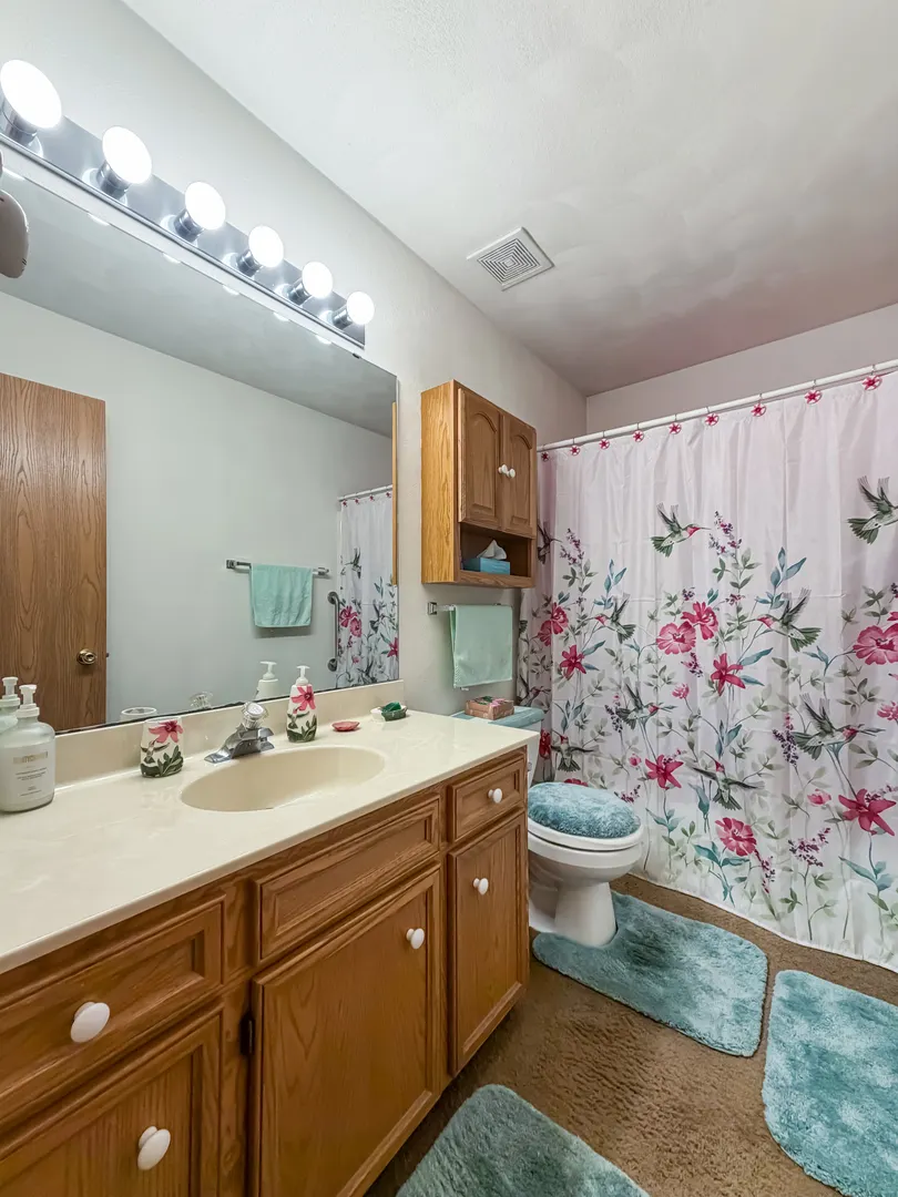 7438 Ashton Villa IL