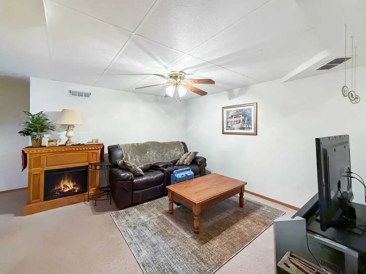 7438 Ashton Villa IL