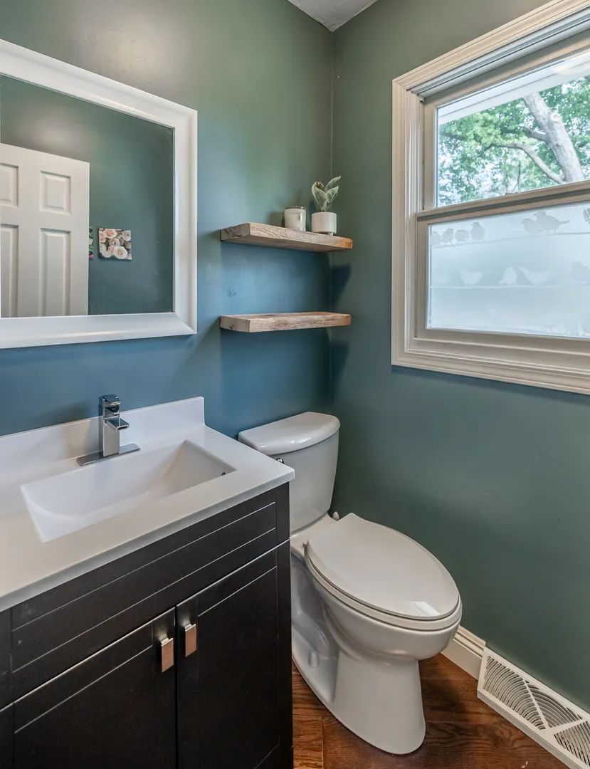 1223 Ridgeway Drive IL