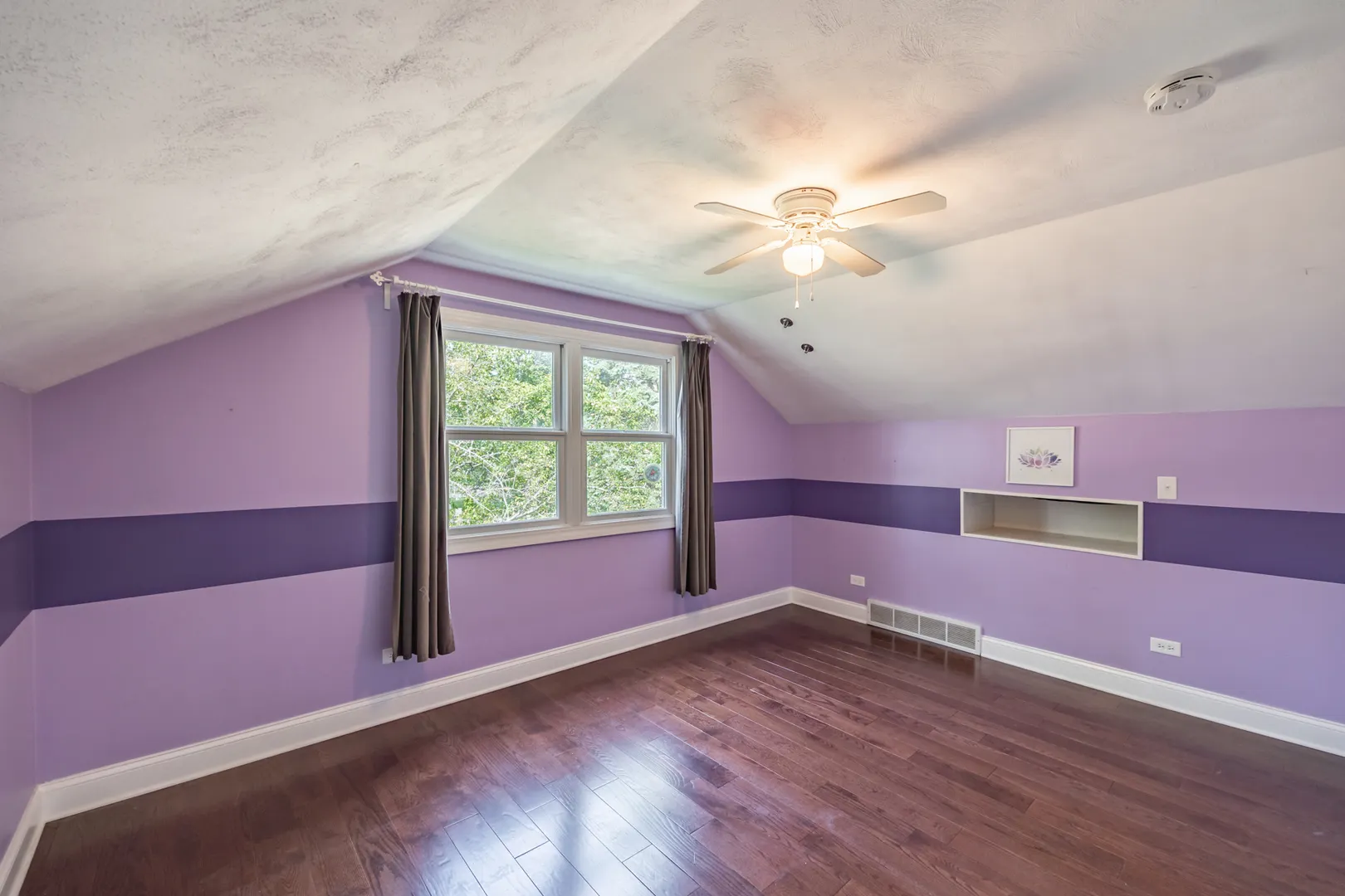 1223 Ridgeway Drive IL