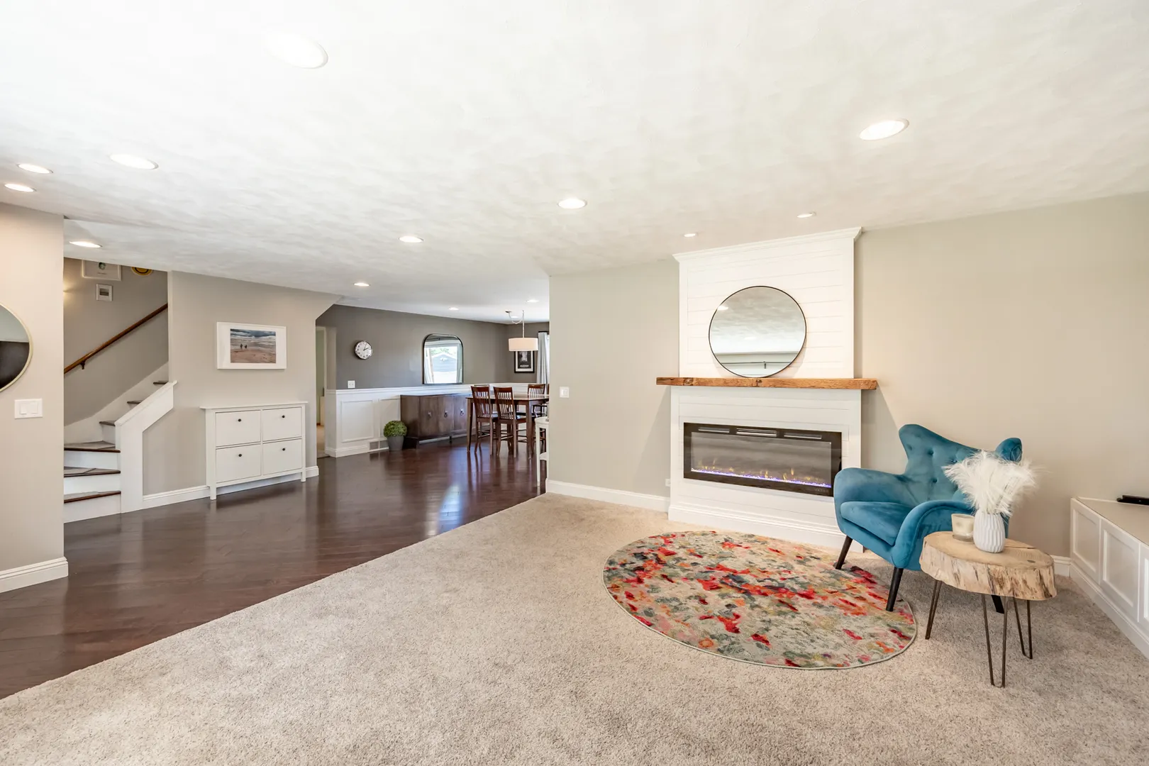 1223 Ridgeway Drive IL