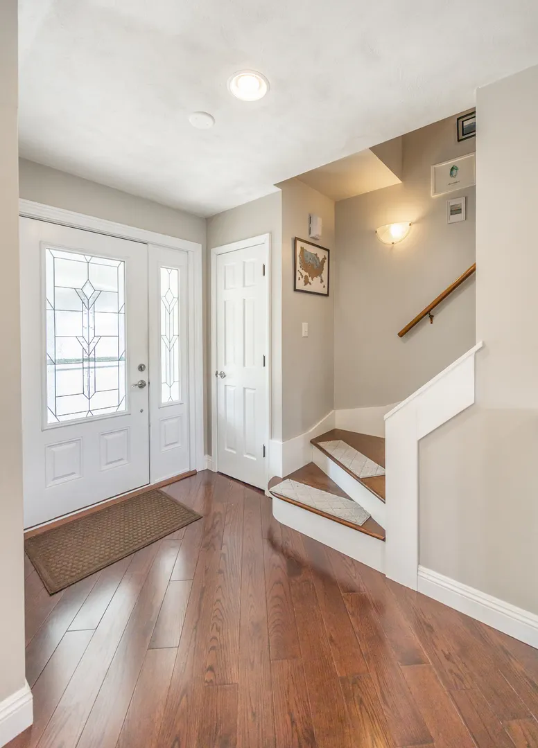 1223 Ridgeway Drive IL