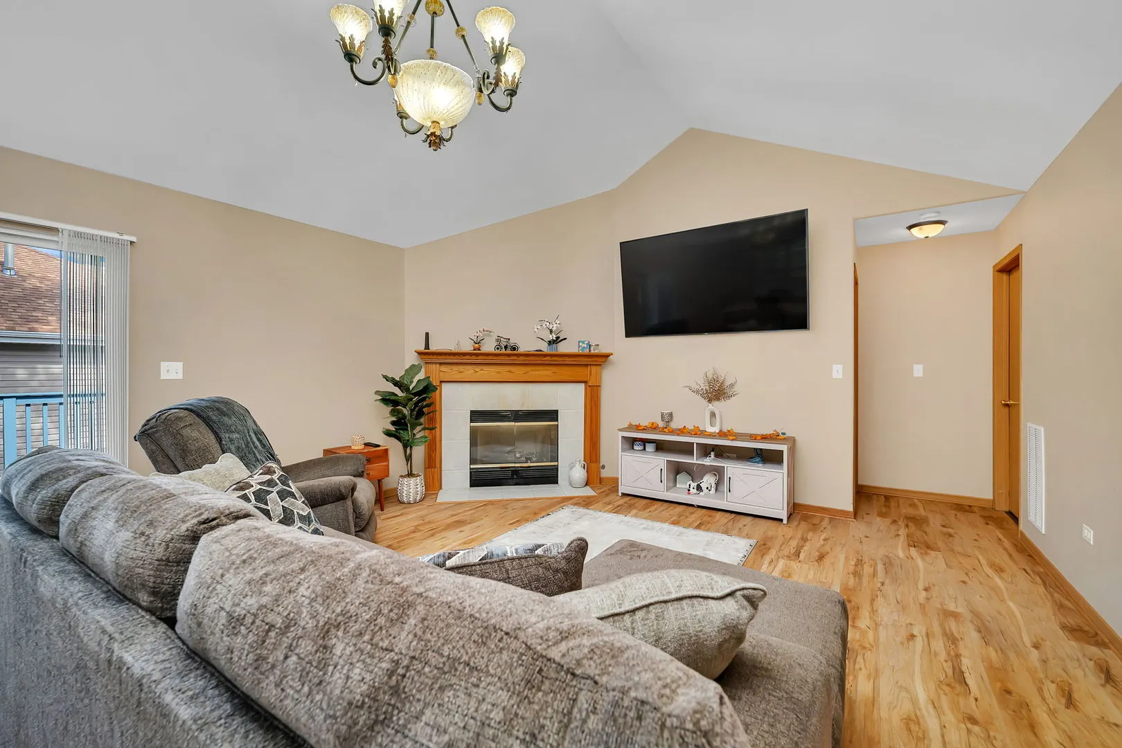 894 Meadowbrook Road IL