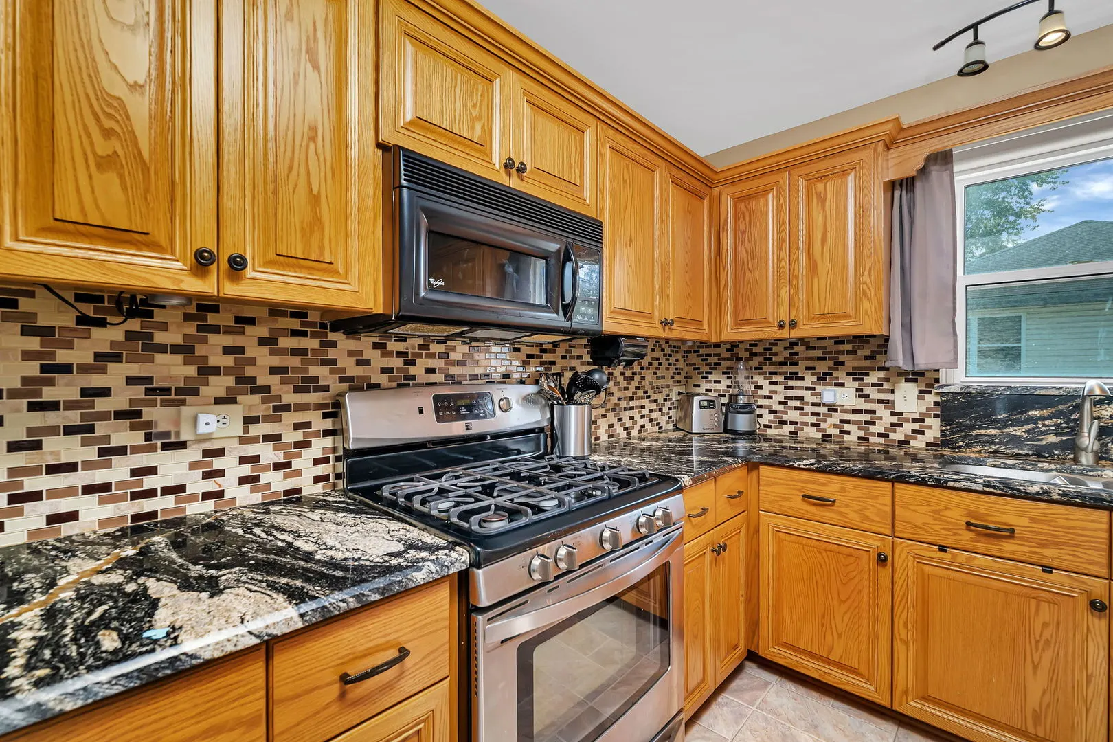 894 Meadowbrook Road IL