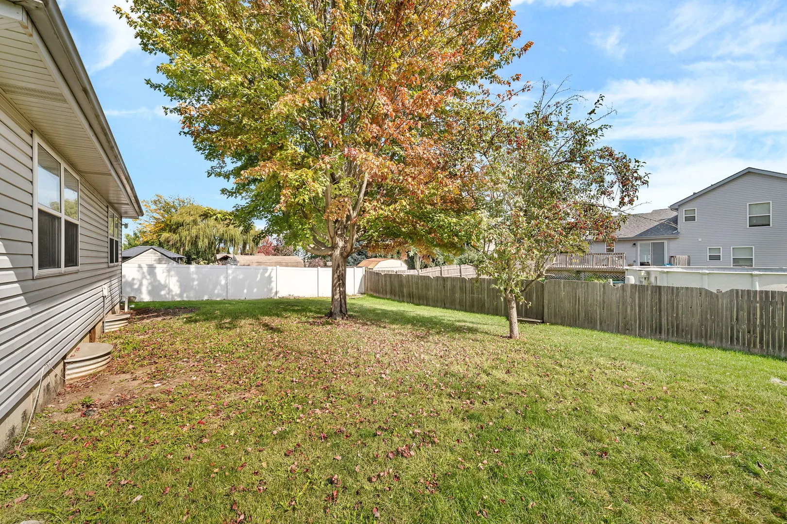 894 Meadowbrook Road IL