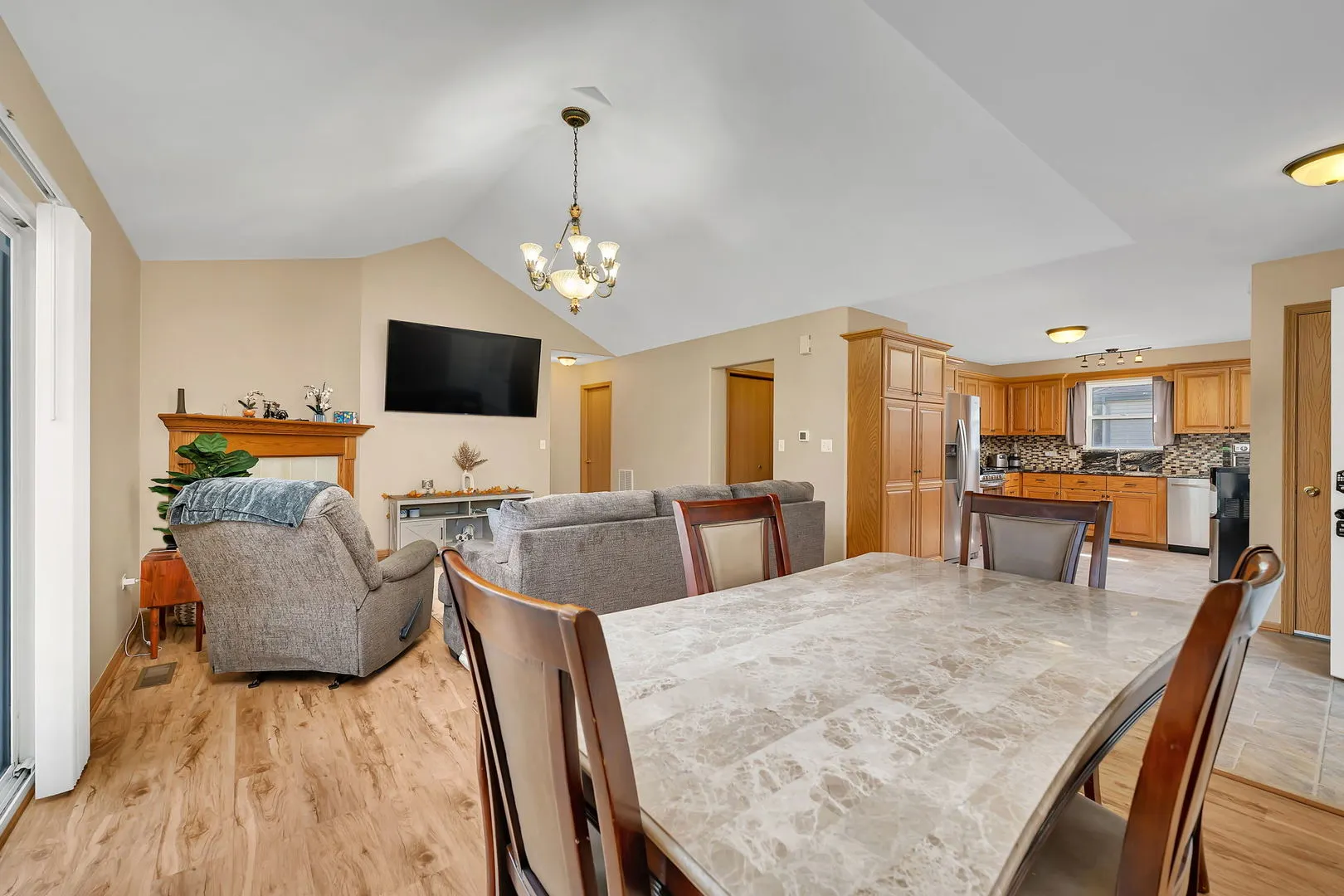 894 Meadowbrook Road IL
