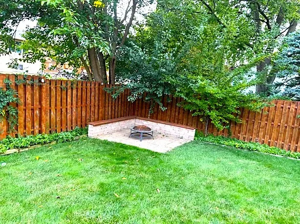 8138 N Carrolton Court IL