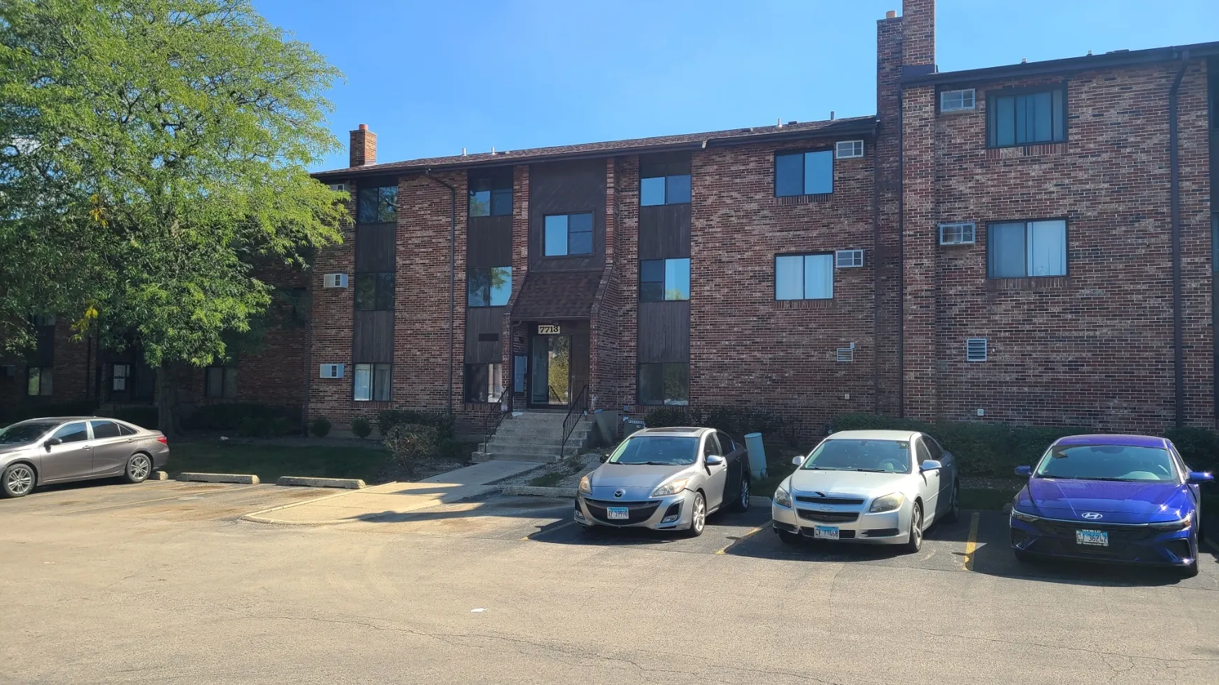 7713 Woodward Avenue 3B IL