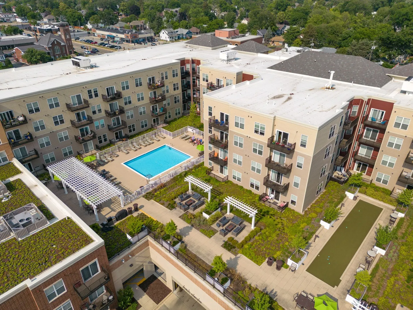 255 N Addison Avenue 329 IL