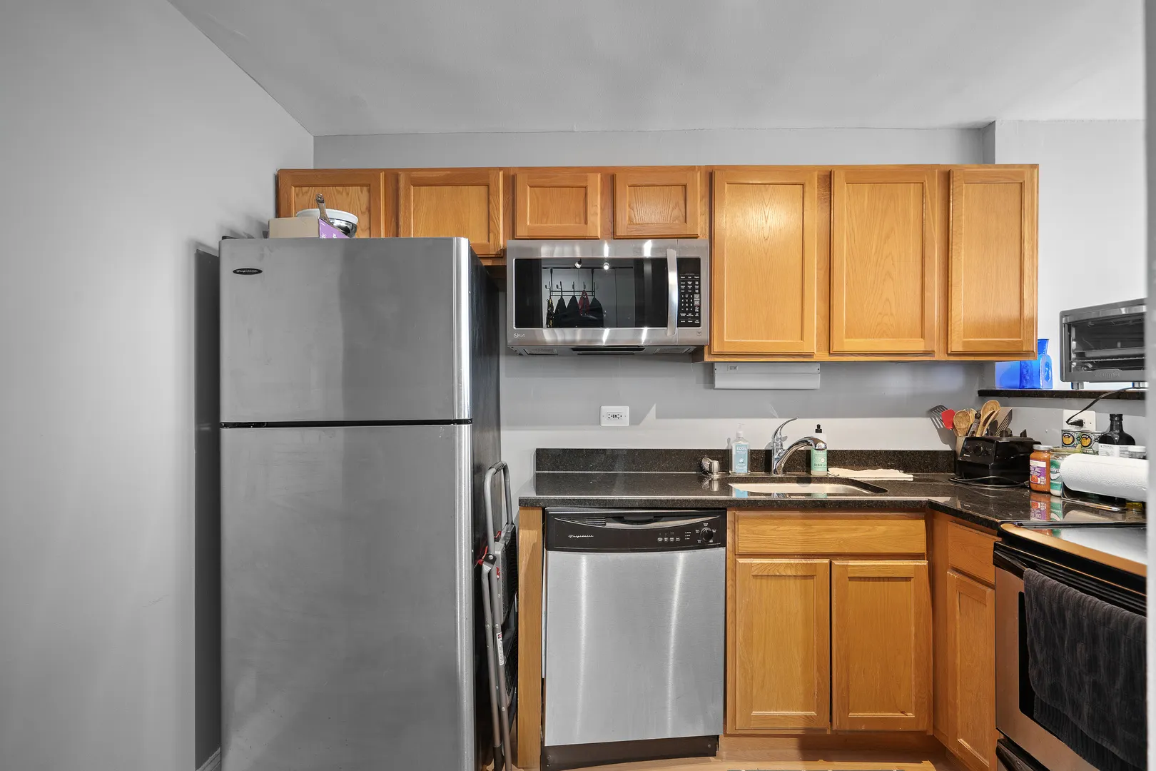 655 W Irving Park Road 5305 IL