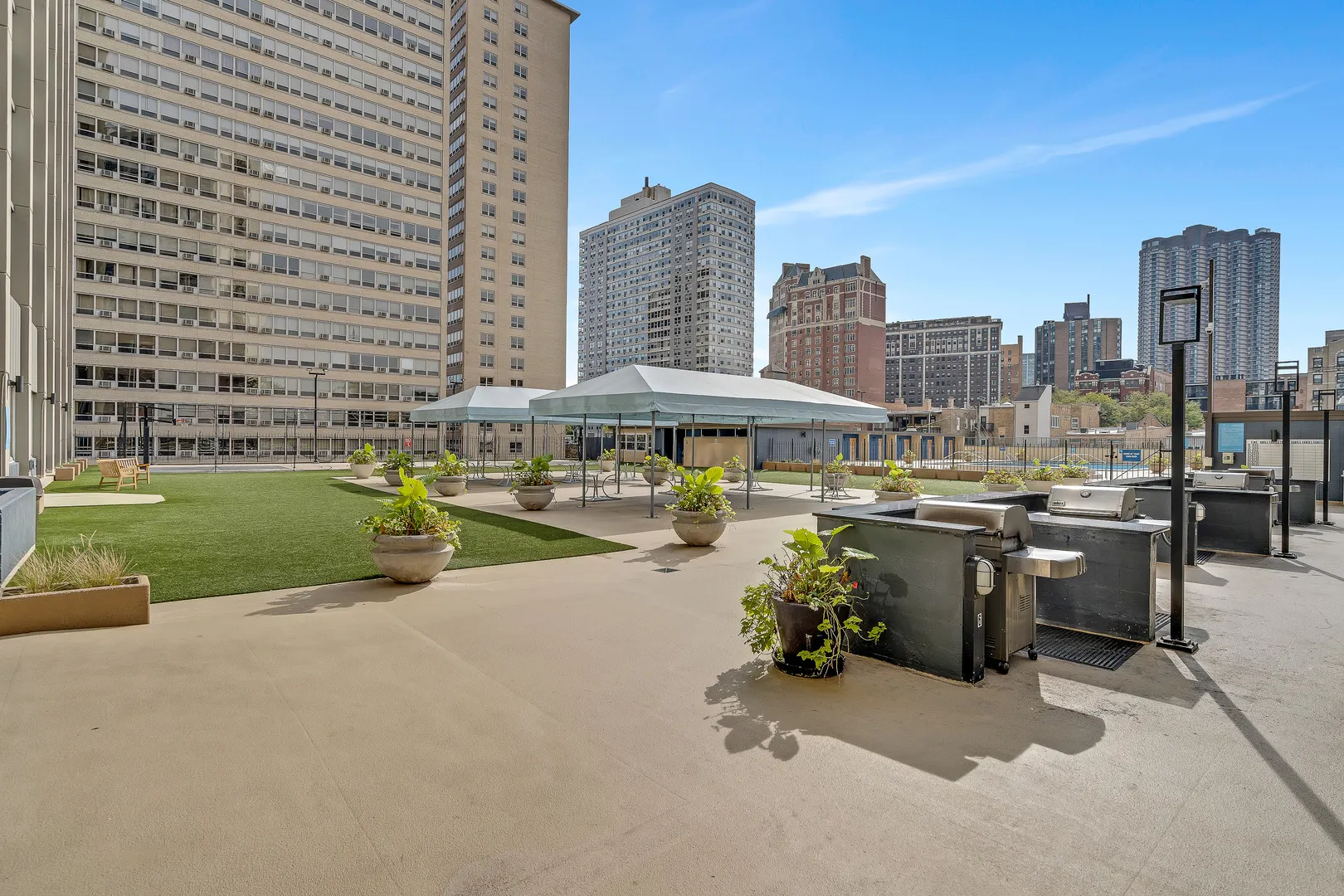655 W Irving Park Road 5305 IL