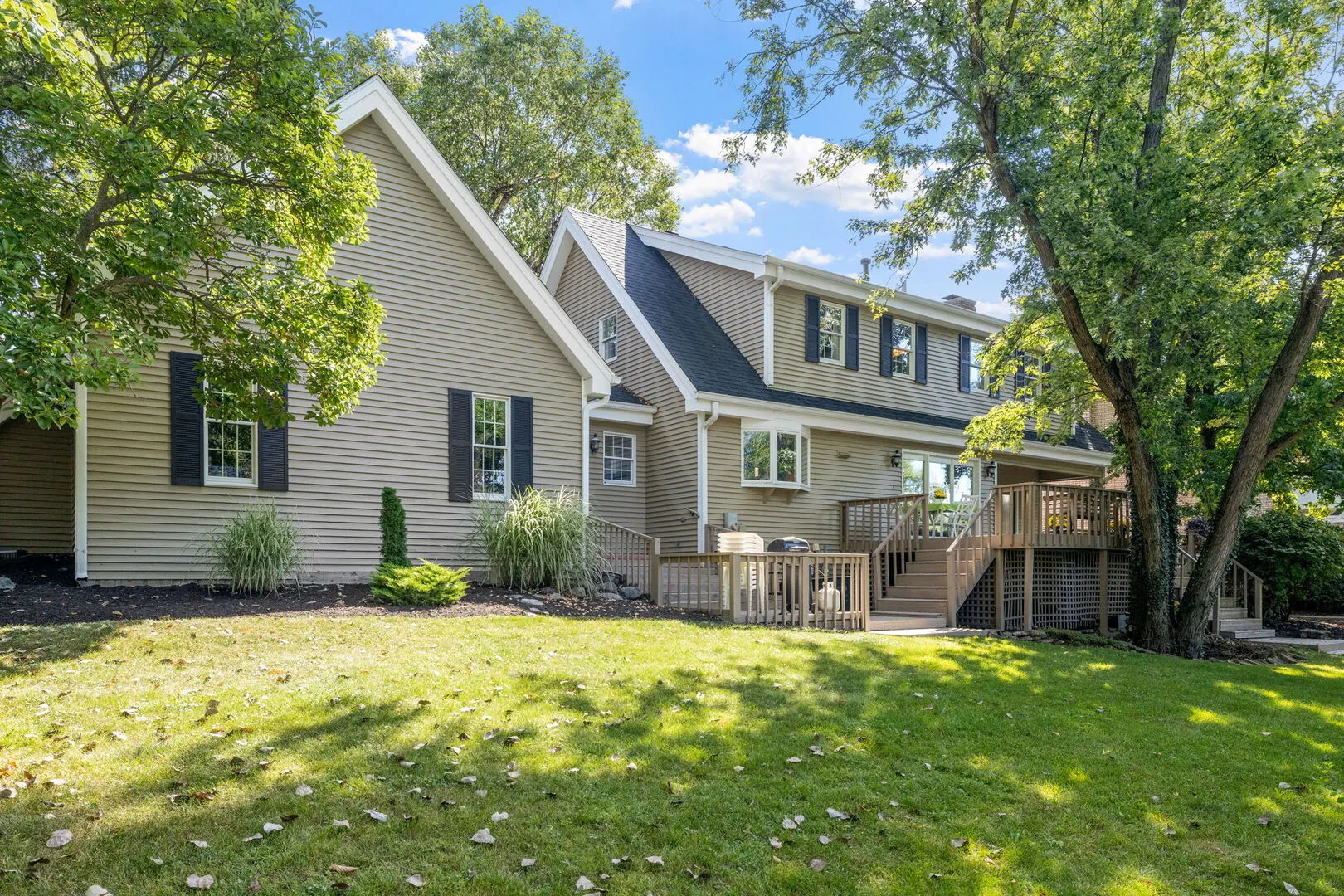 728 Stonebridge Road IL