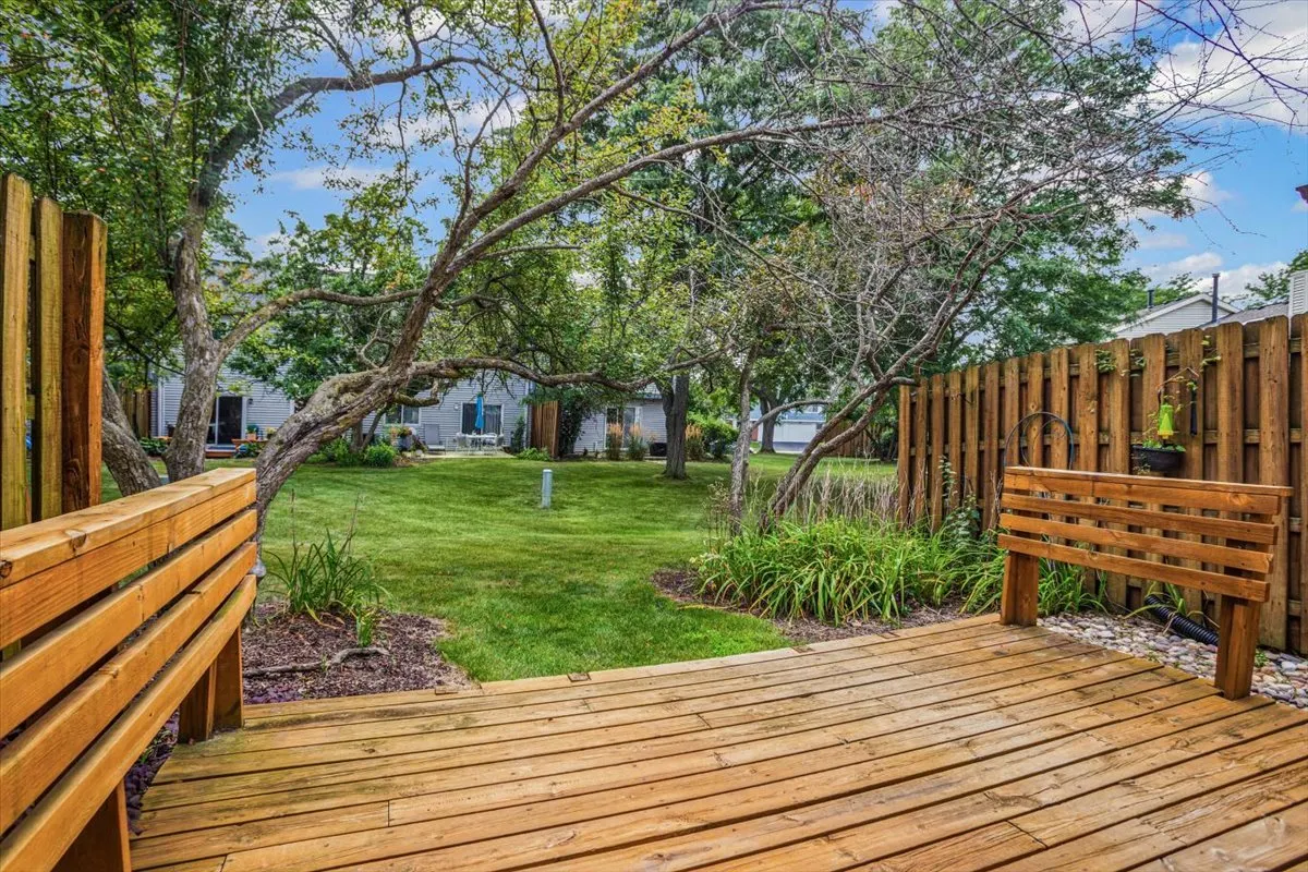 27W229 Providence Lane IL