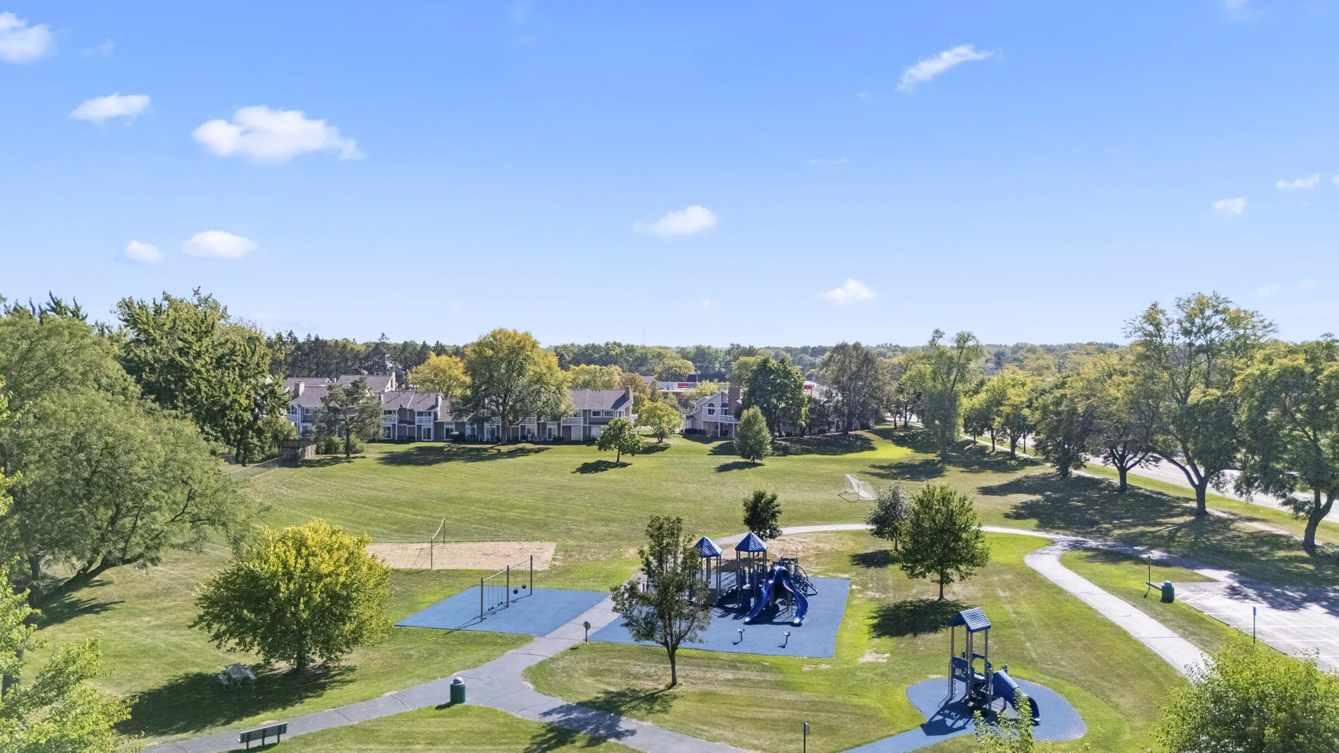 1152 Courtland Drive 406 IL