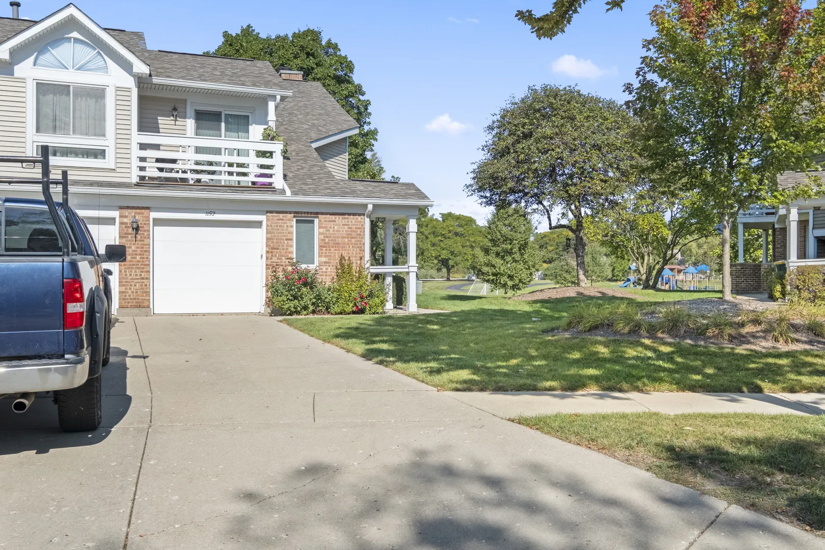 1152 Courtland Drive 406 IL