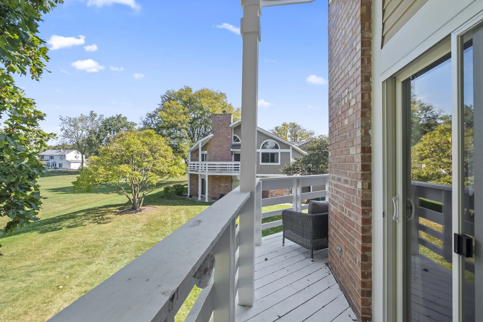1152 Courtland Drive 406 IL