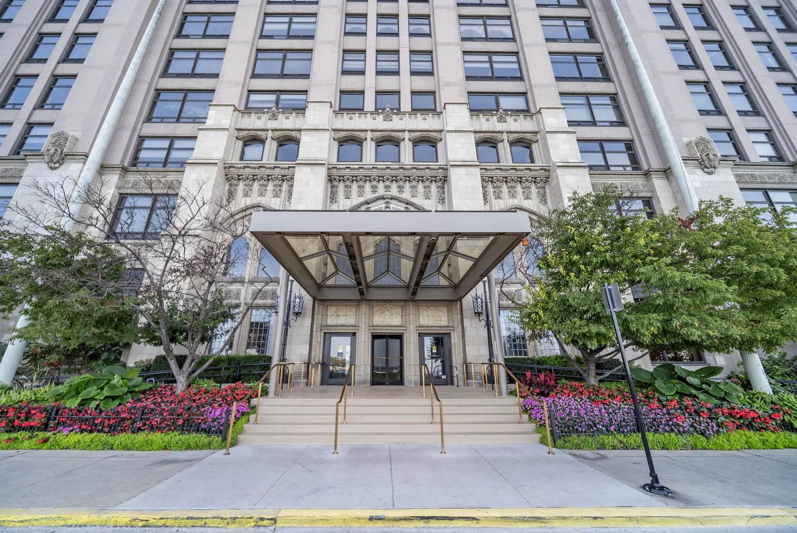 680 N Lake Shore Drive 604 IL