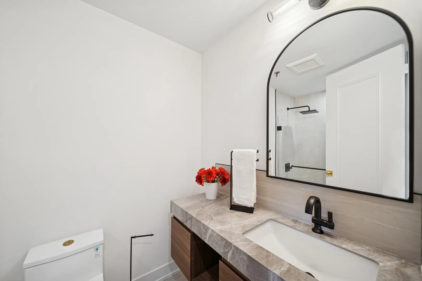680 N Lake Shore Drive 604 IL
