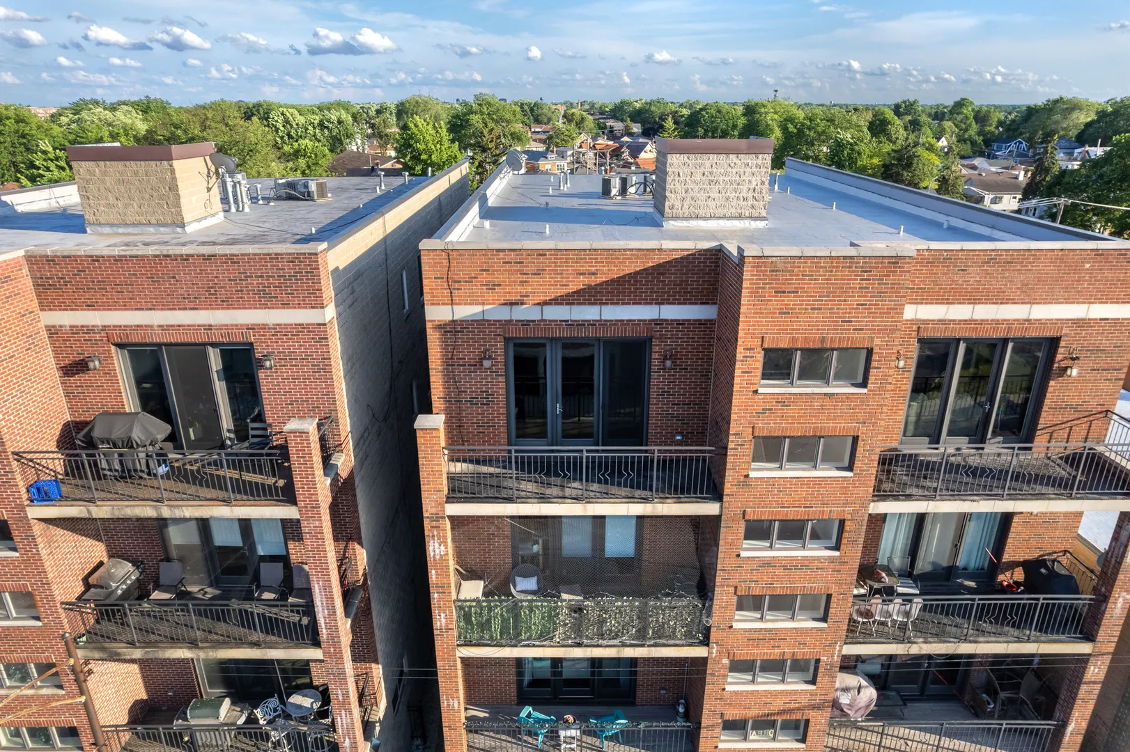 7443 W Irving Park Road 4E IL