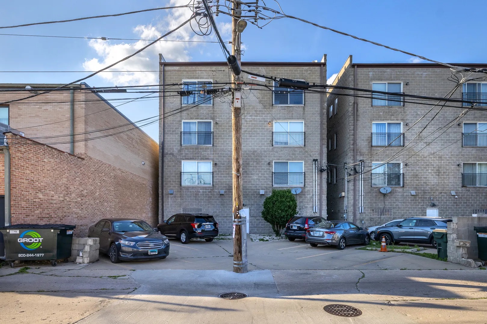7443 W Irving Park Road 4E IL