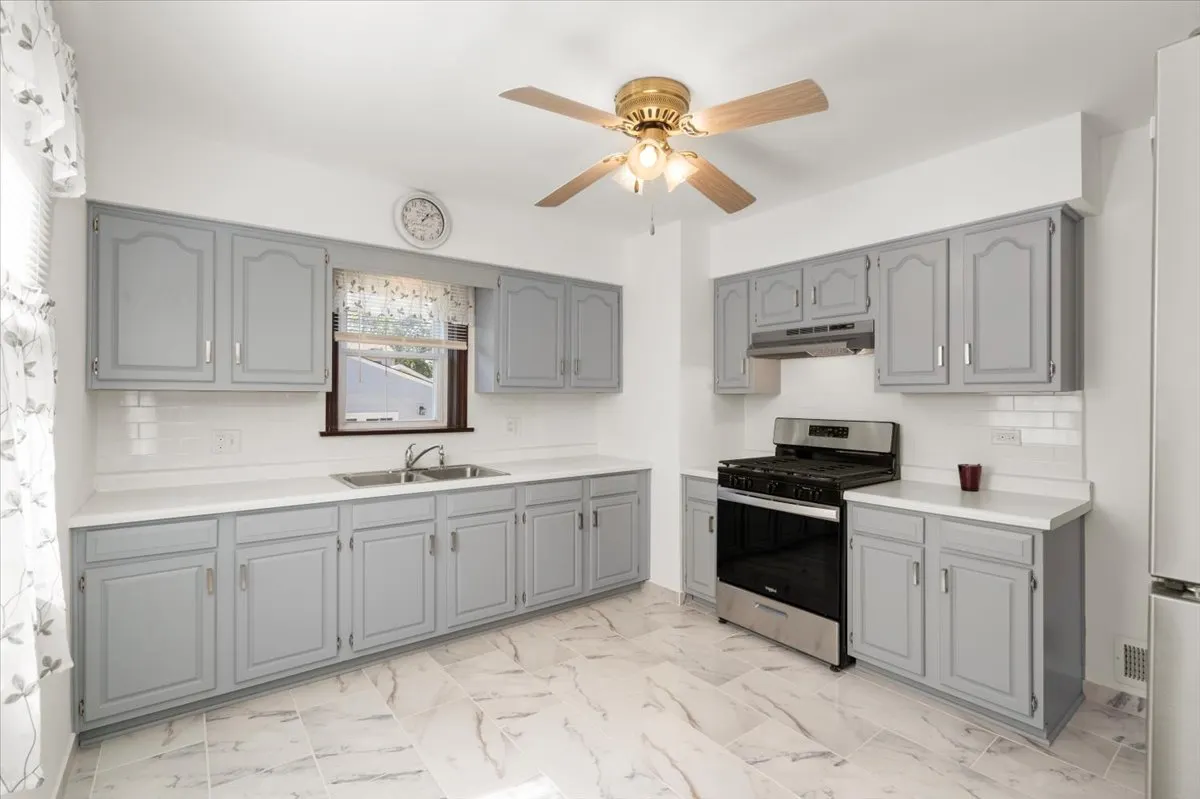 5152 S Lawler Street IL