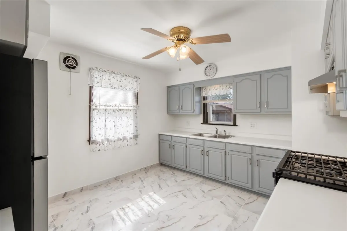 5152 S Lawler Street IL