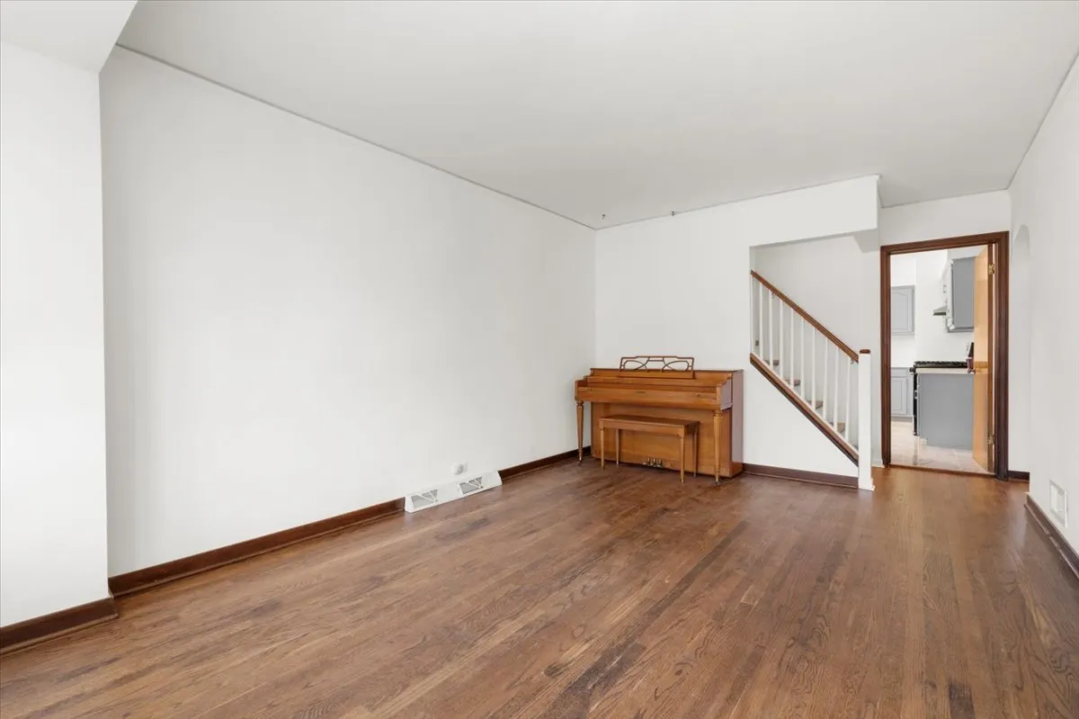 5152 S Lawler Street IL