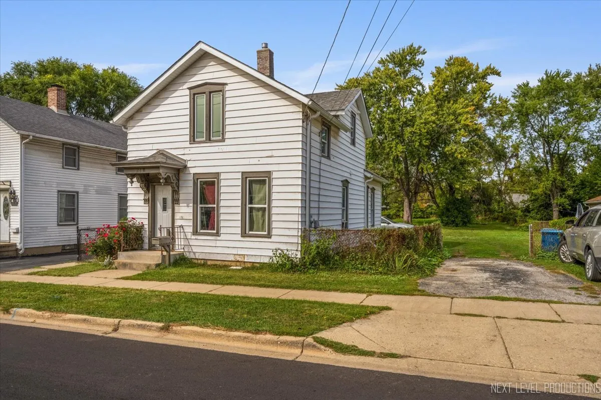 218 Forest Avenue IL