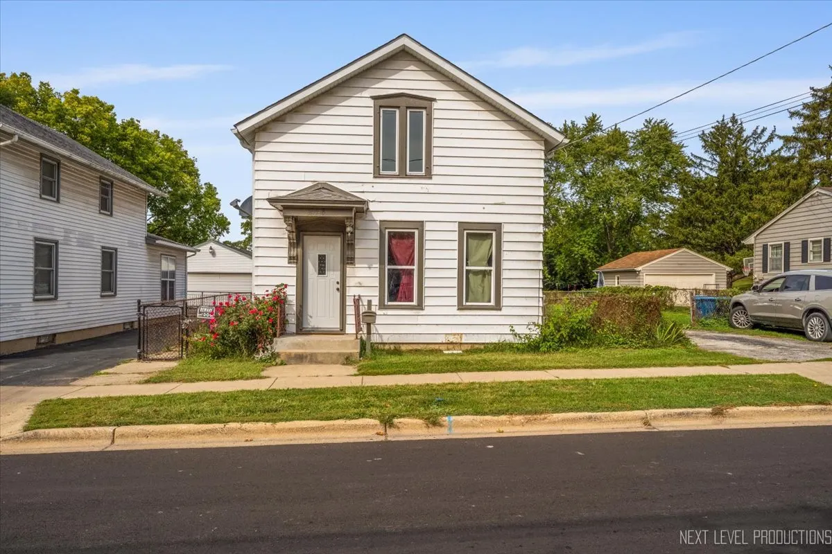 218 Forest Avenue IL