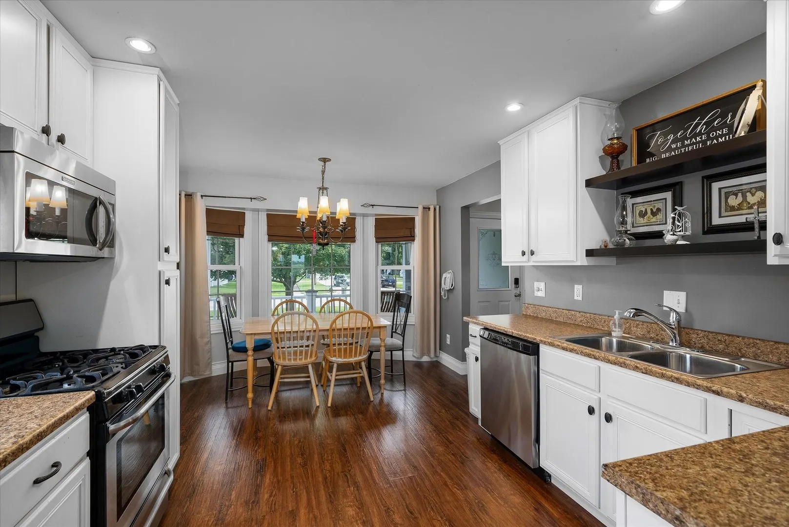 191 Meadows Drive IL
