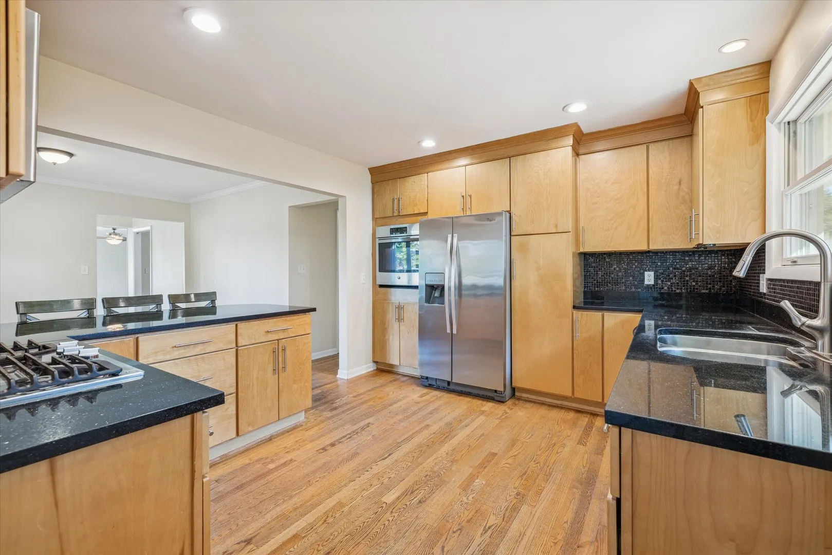 3703 W High Street IL