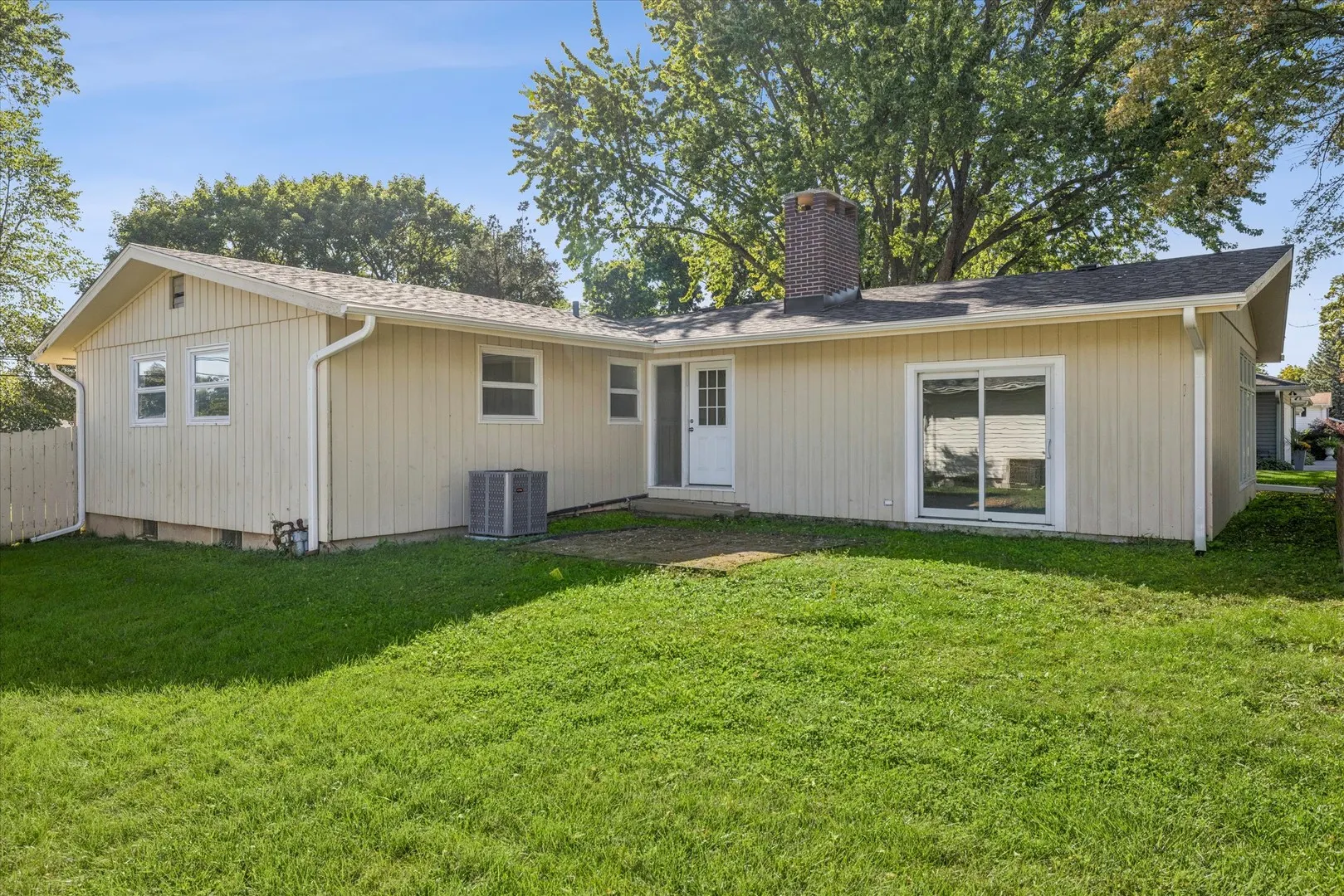 3703 W High Street IL