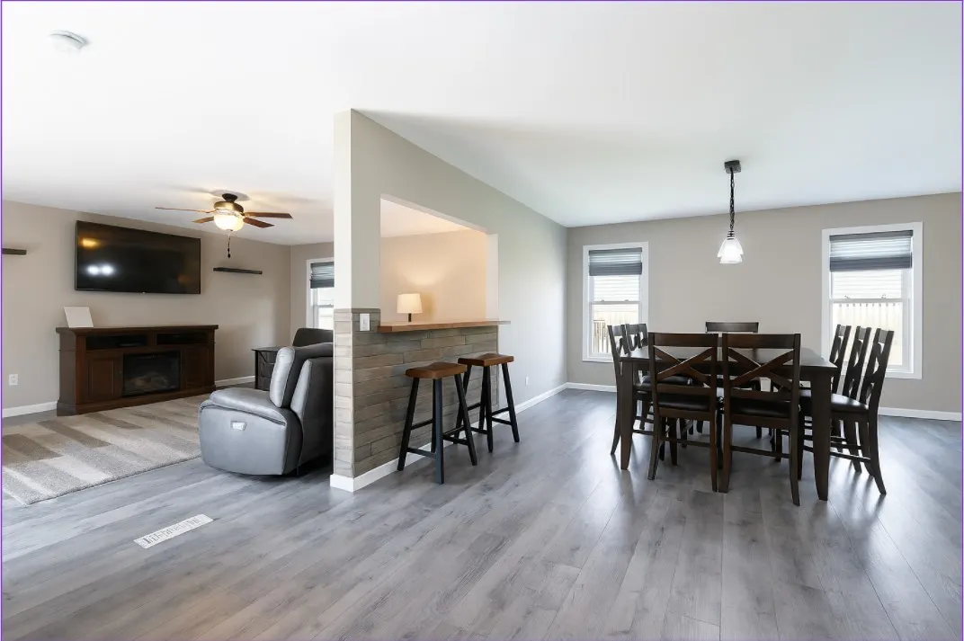 615 Cartwright Trail IL