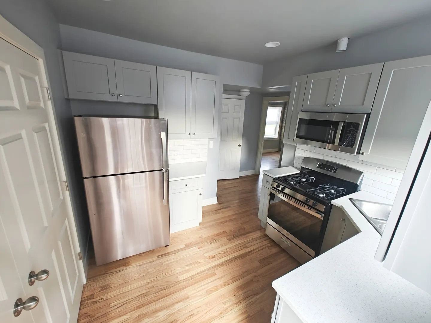 5231 S Michigan Avenue 2NR IL