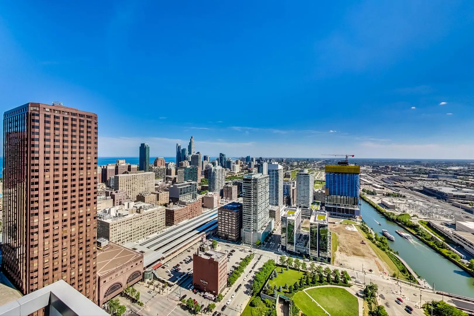 235 W Van Buren Street 4107 IL