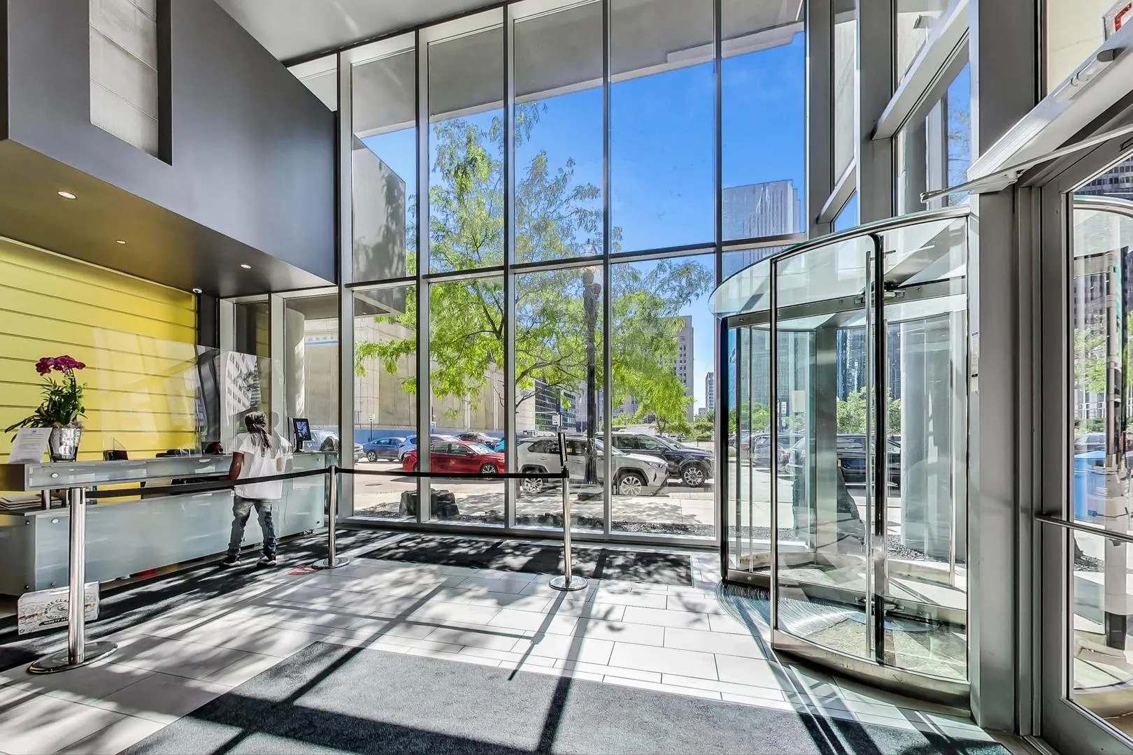235 W Van Buren Street 4107 IL