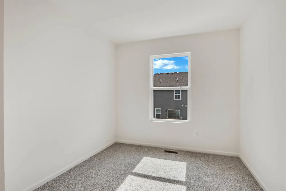436 Lakeshore Court IL