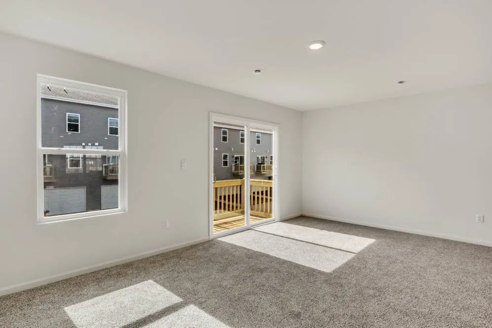 436 Lakeshore Court IL