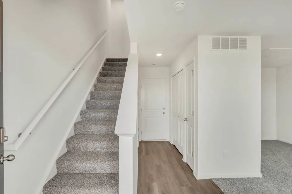 440 lakeshore Court IL