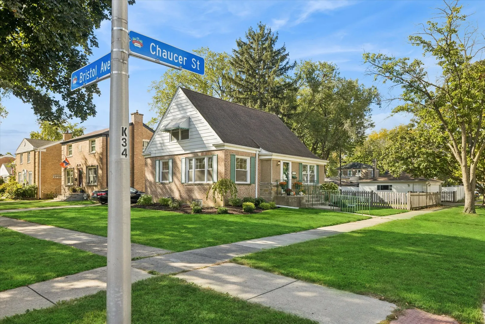 1500 Bristol Avenue IL