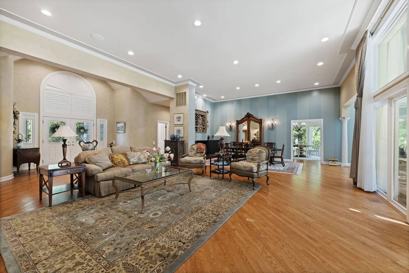 1605 Freesia Court IL