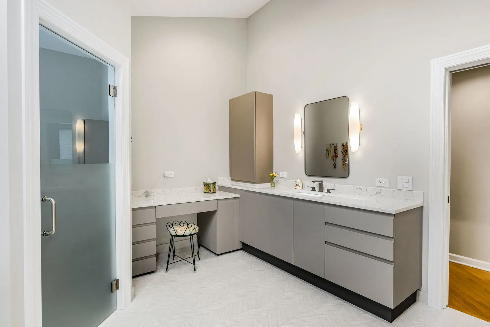 1605 Freesia Court IL