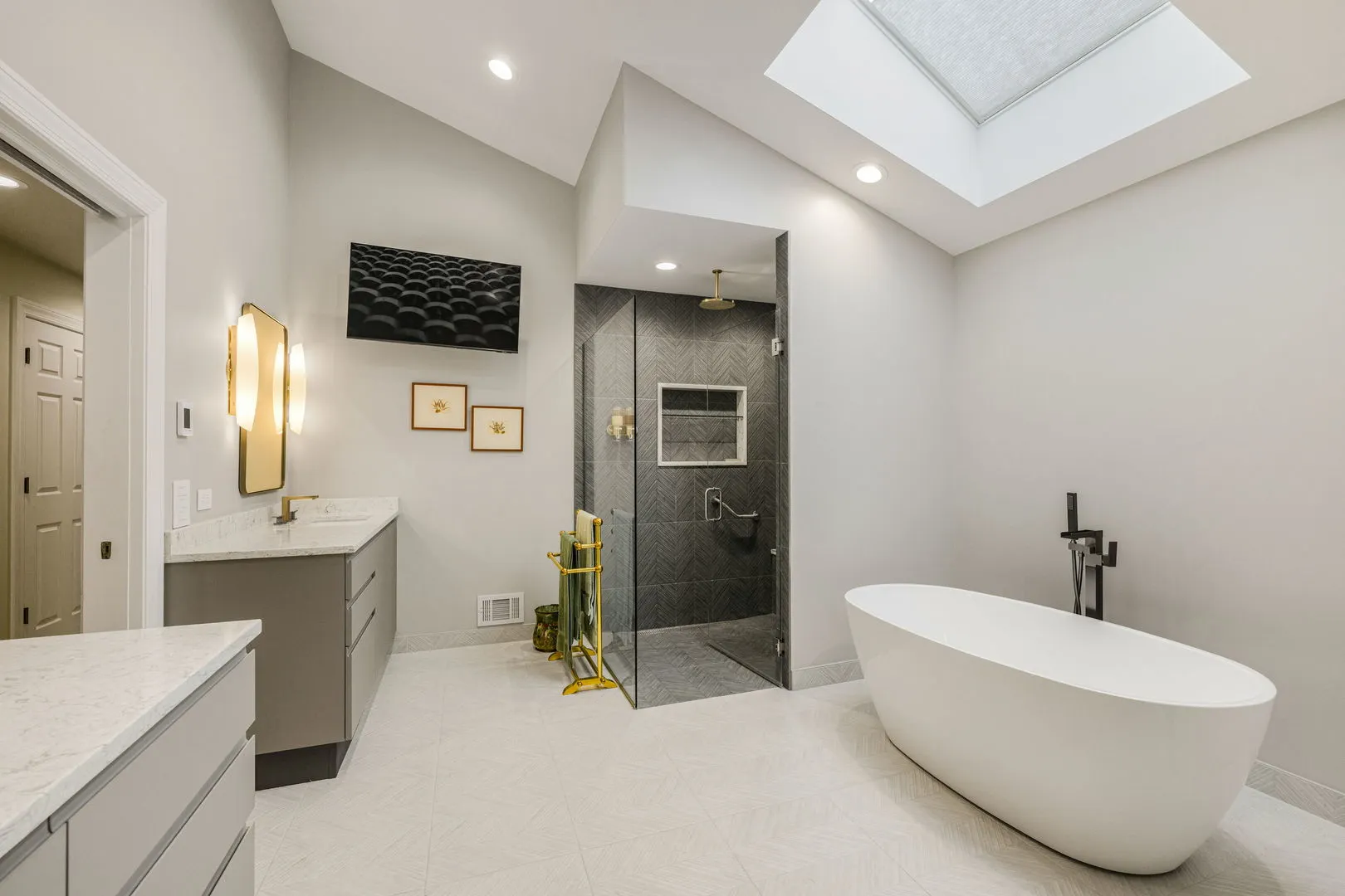 1605 Freesia Court IL
