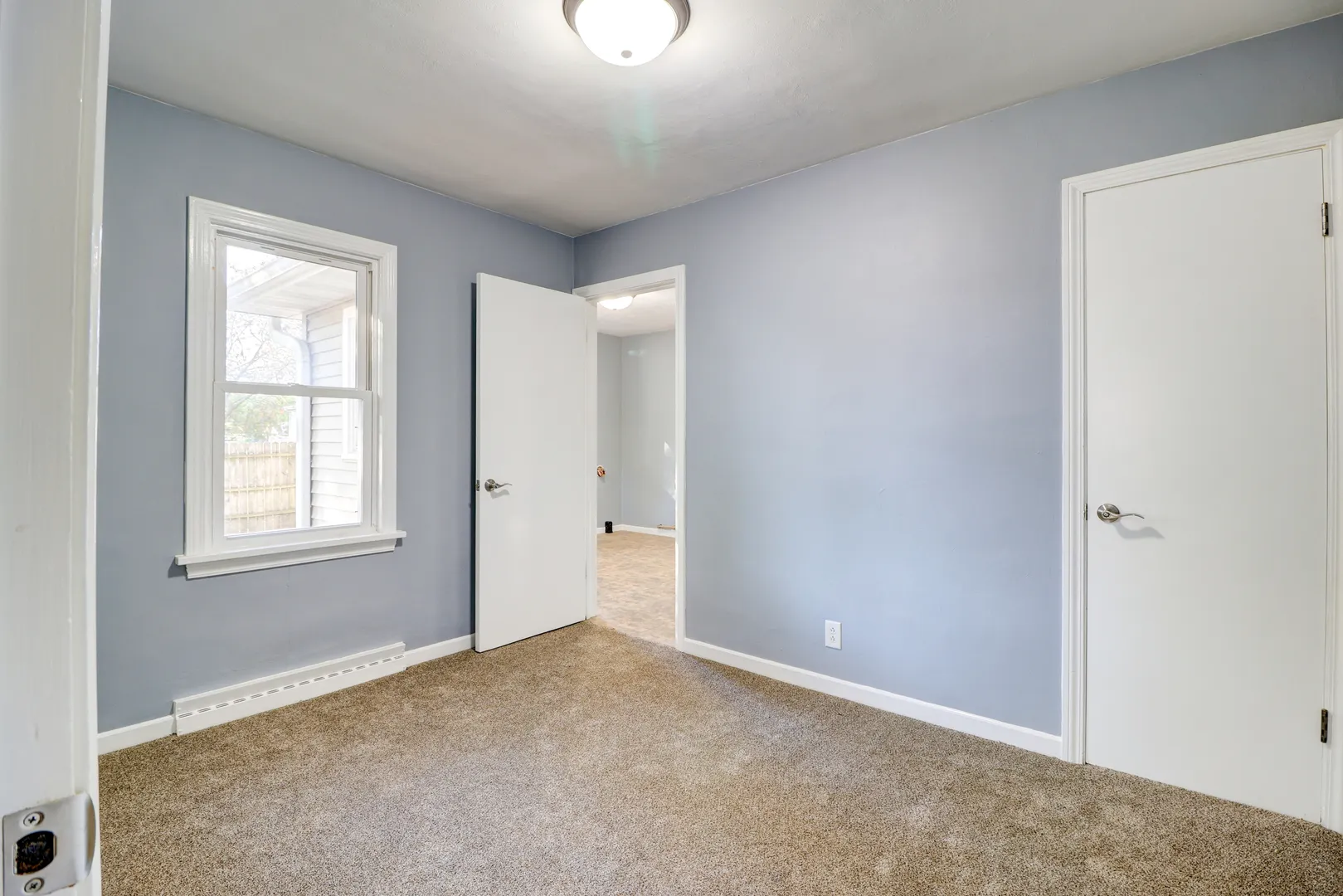 1013 W 8th Street IL