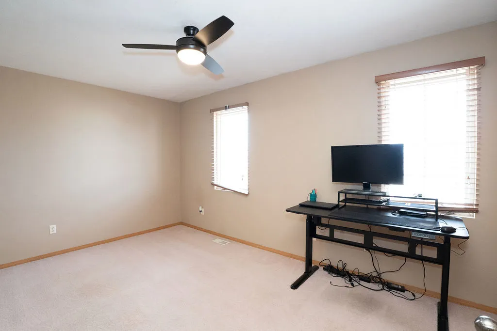 31 Fetzer Drive 5 IL