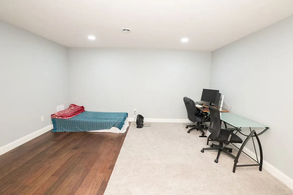 31 Fetzer Drive 5 IL