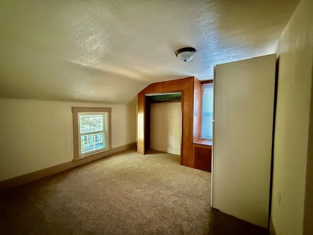 401 W Bradley Avenue IL