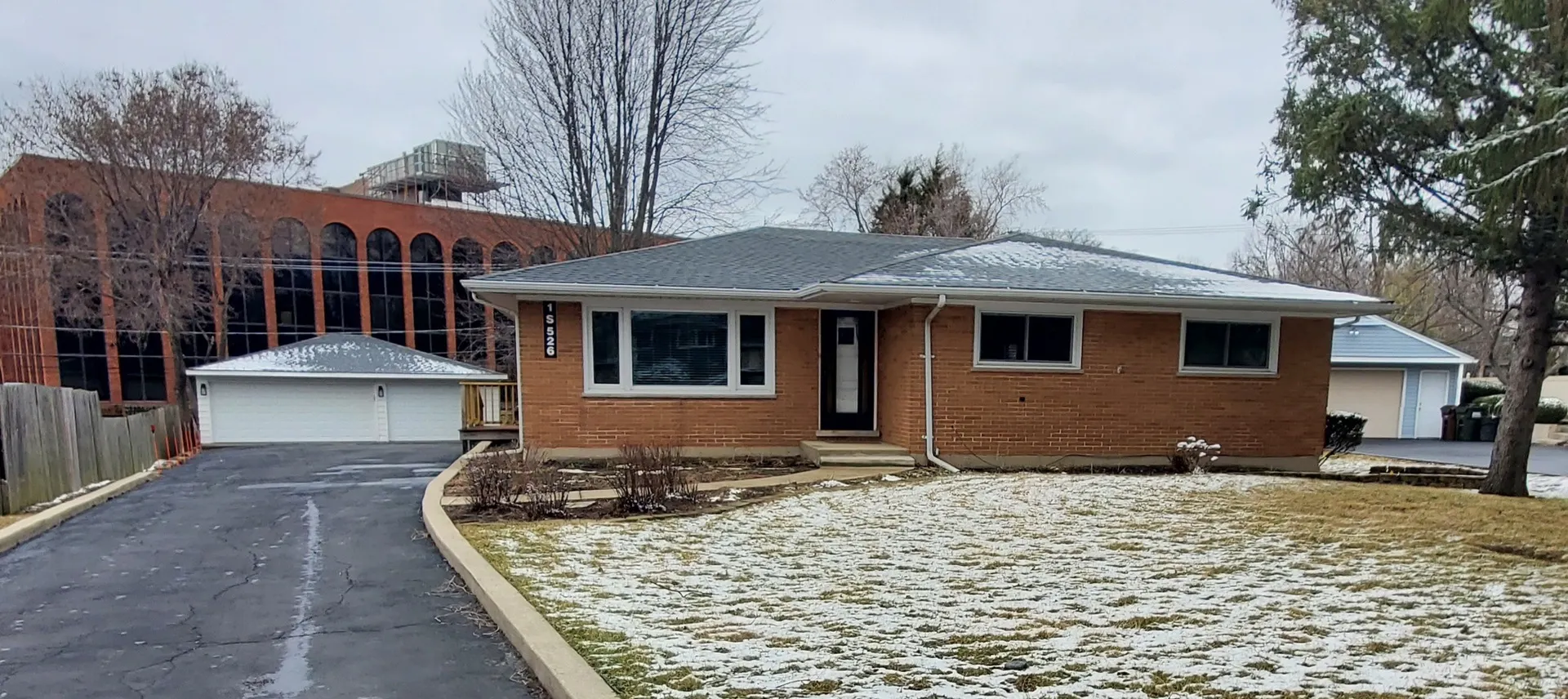 1S526 Nimitz Road IL