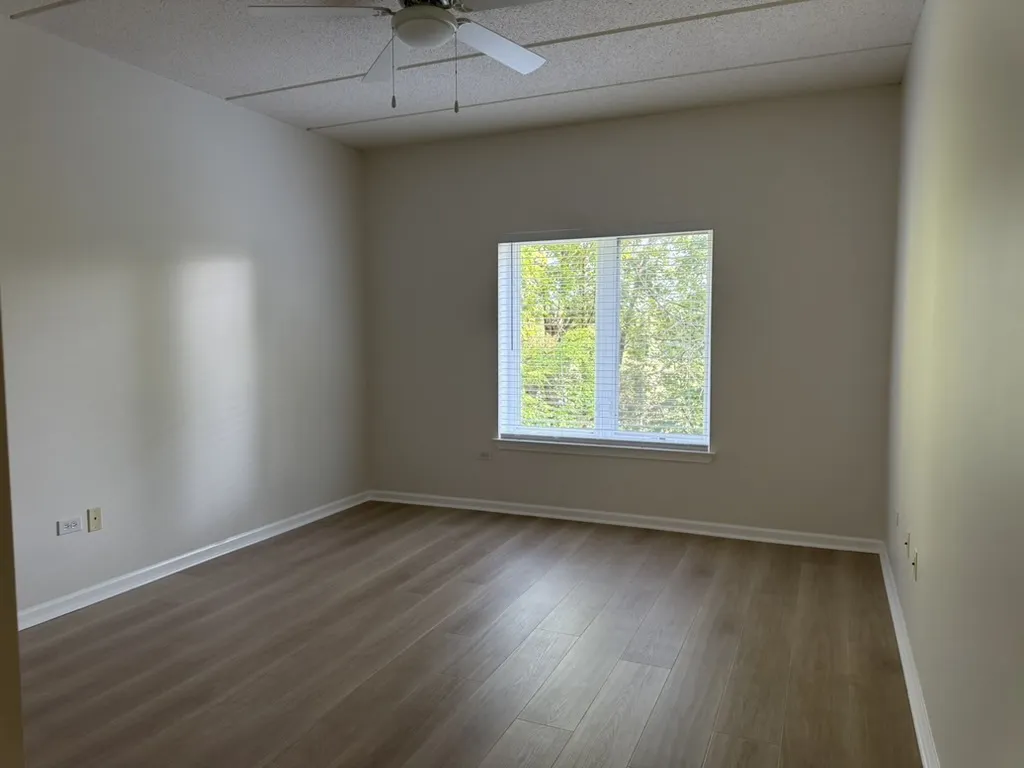 3401 N Carriageway Drive 307 IL